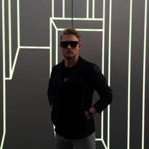 Meet your Posher, Evan